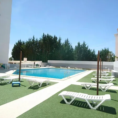 1 Bedroom Chaves, Praceta Vitorino Nemesio, * Albufeira