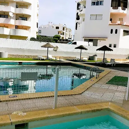 1 Bedroom Chaves, Praceta Vitorino Nemesio, Lägenhet *